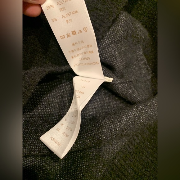 Louis Vuitton monogram black sweater size XL - Picture 10 of 11